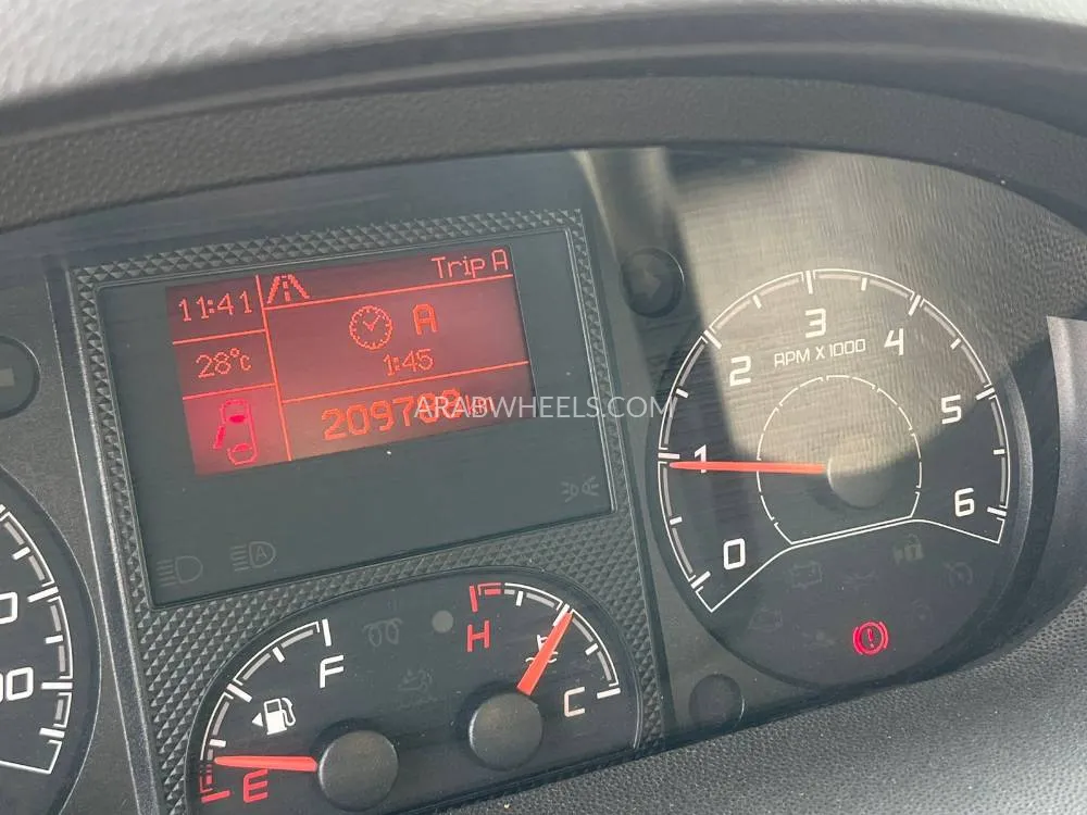 Peugeot Boxer 2023 for Sale in Sharjah Image-8