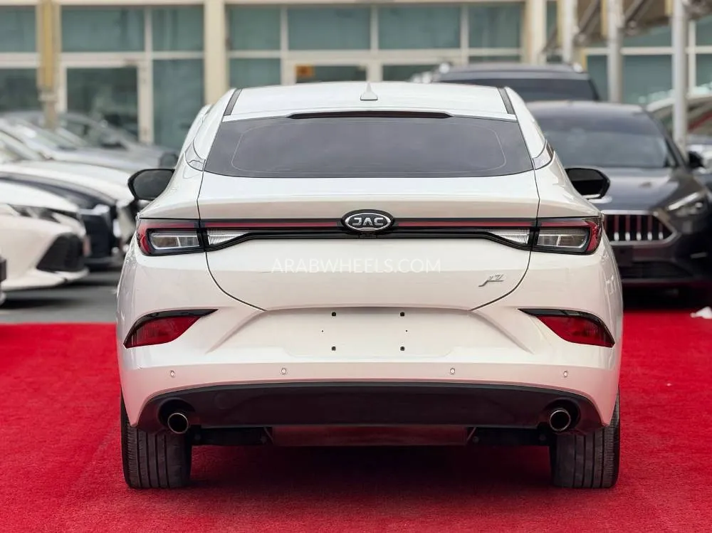 جاك J7 2023 for Sale in الشارقة Image-6