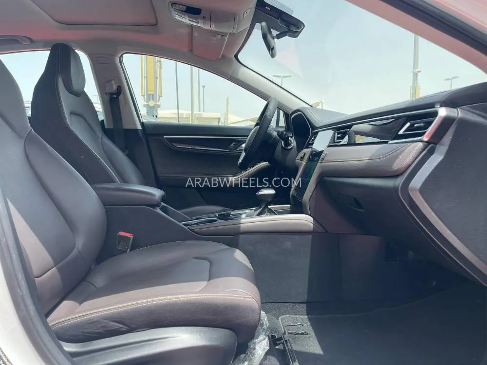 جاك J7 2023 for Sale in الشارقة Image-10