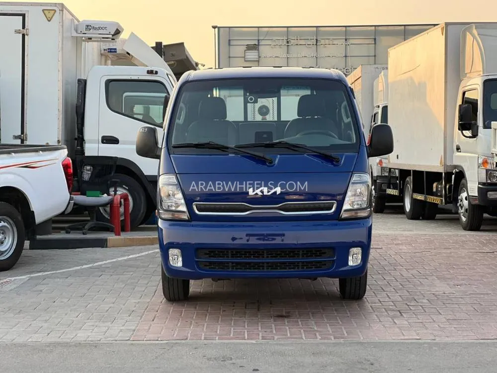 Kia Bongo 2022 for Sale in Sharjah Image-3