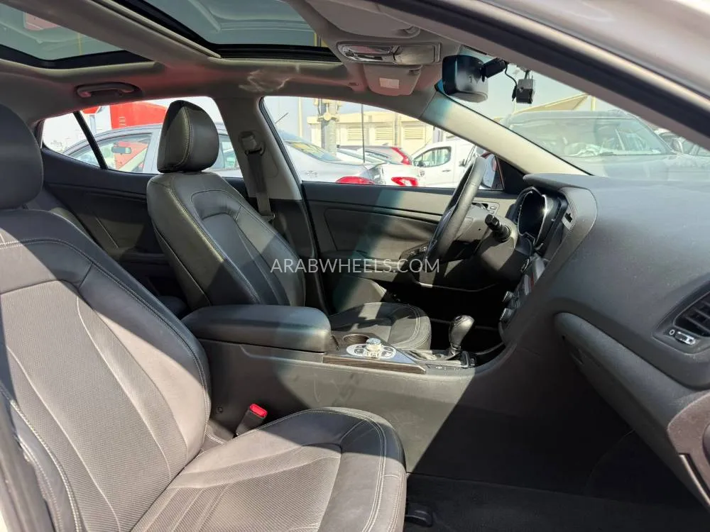 Kia Optima 2012 for Sale in Sharjah Image-13