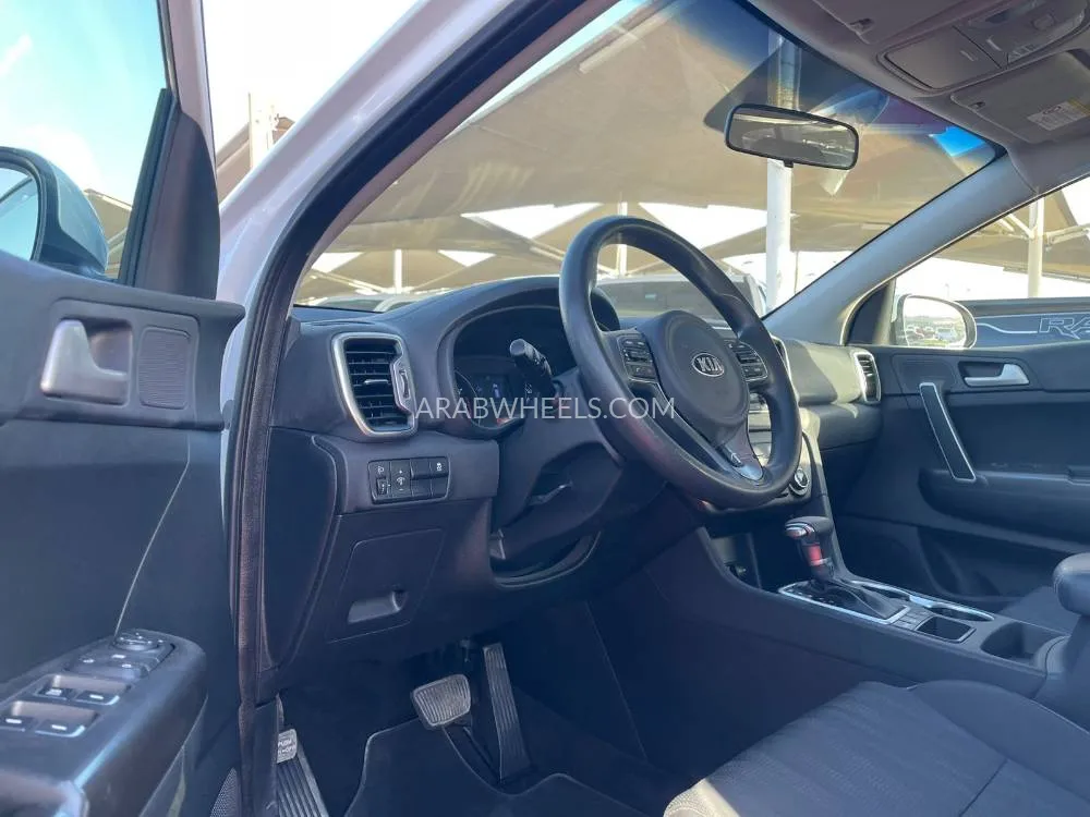 Kia Sportage 2019 for Sale in Sharjah Image-14