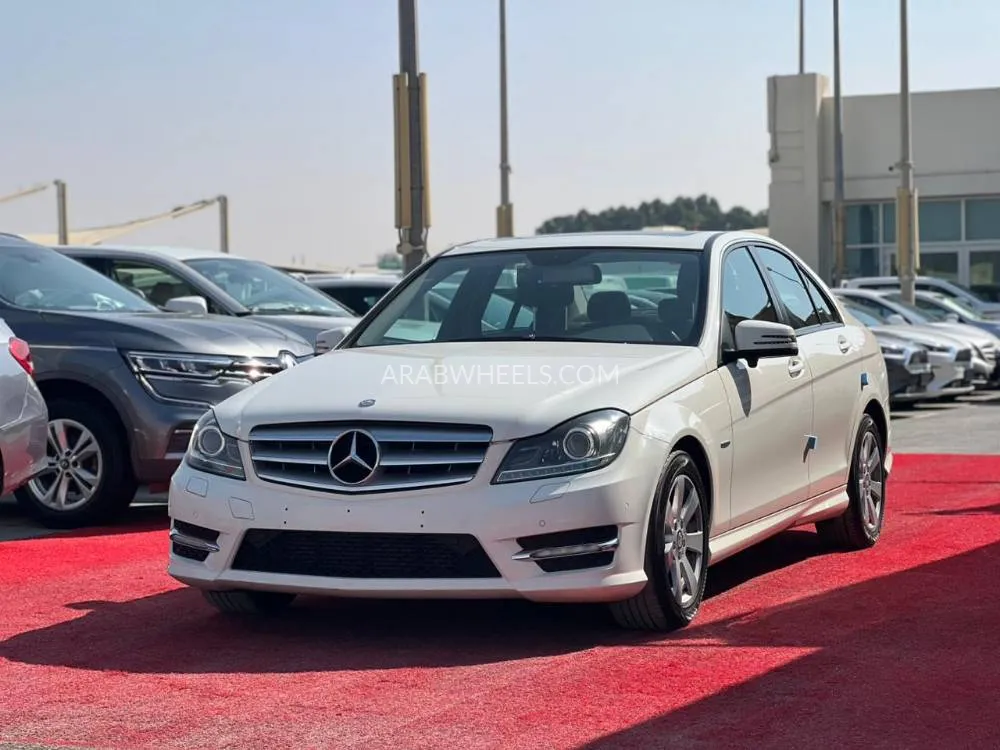 Mercedes Benz C Class 2012 for Sale in Sharjah Image-4