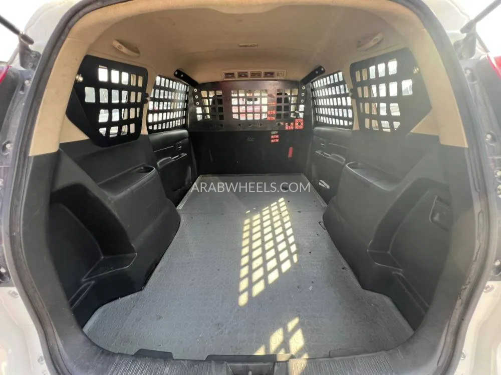 Suzuki Ertiga 2022 for Sale in Sharjah Image-14