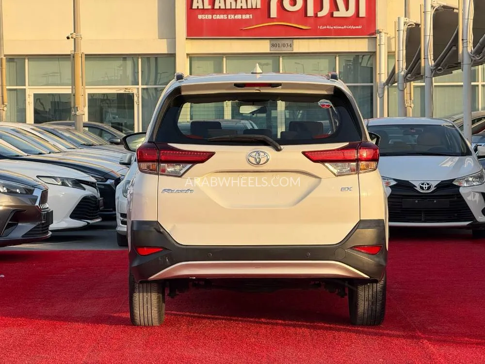 Toyota Rush 2022 for Sale in Sharjah Image-6