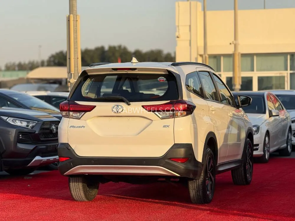 Toyota Rush 2022 for Sale in Sharjah Image-7