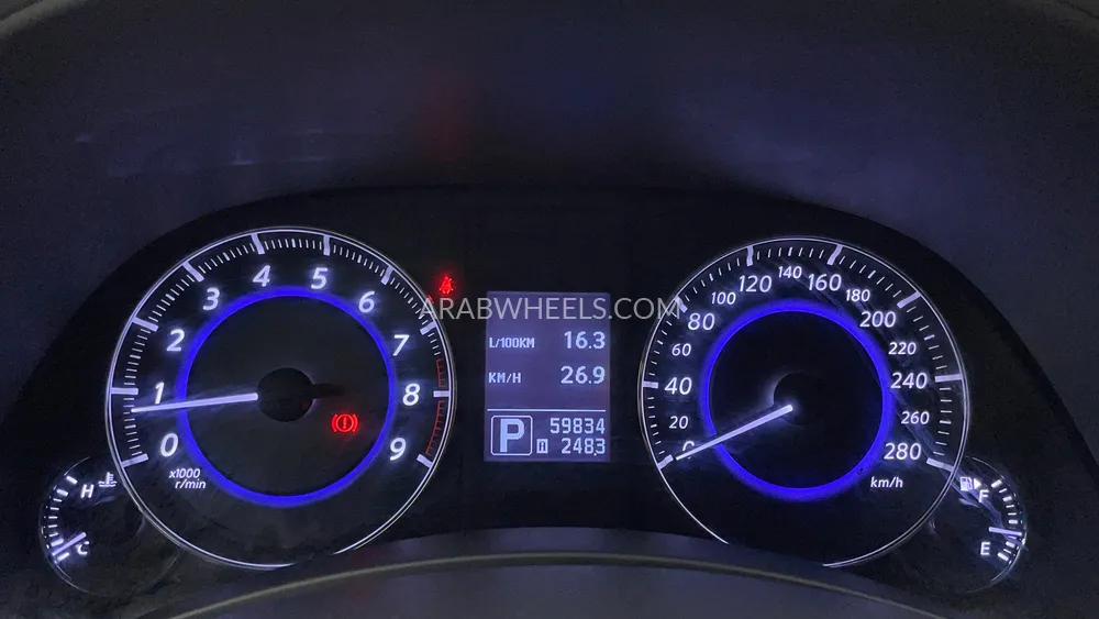 Infiniti QX70 2020 for Sale in Dubai Image-13