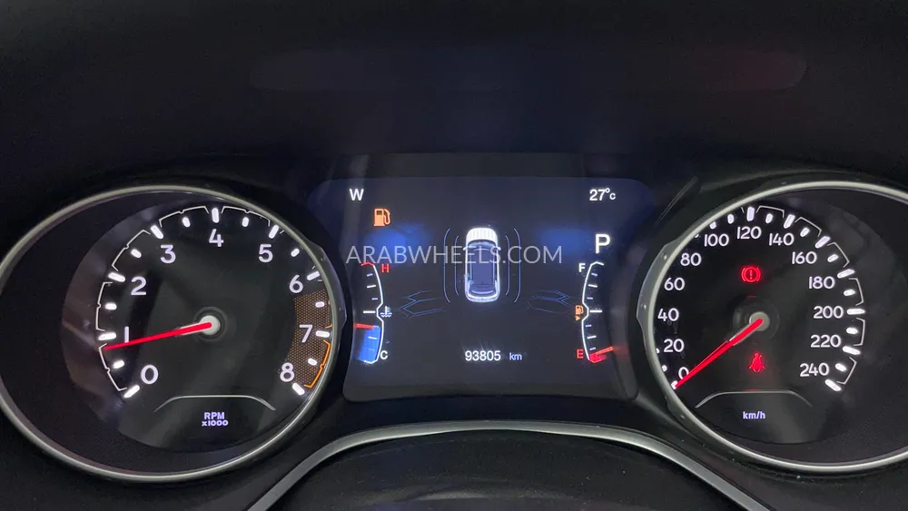 جيب كومباس 2020 for Sale in دبي Image-13