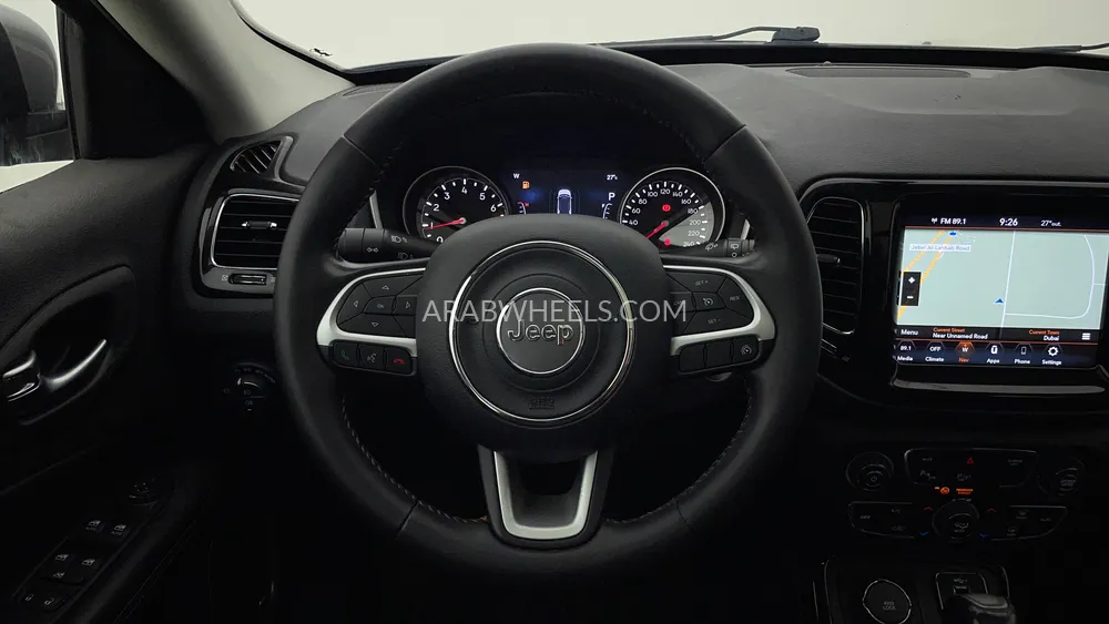 جيب كومباس 2020 for Sale in دبي Image-17