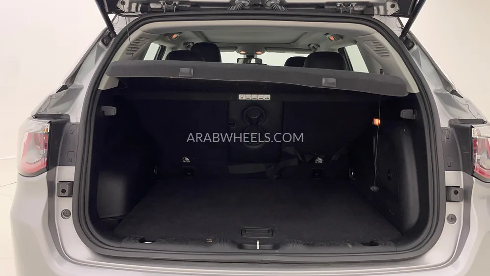 جيب كومباس 2020 for Sale in دبي Image-28