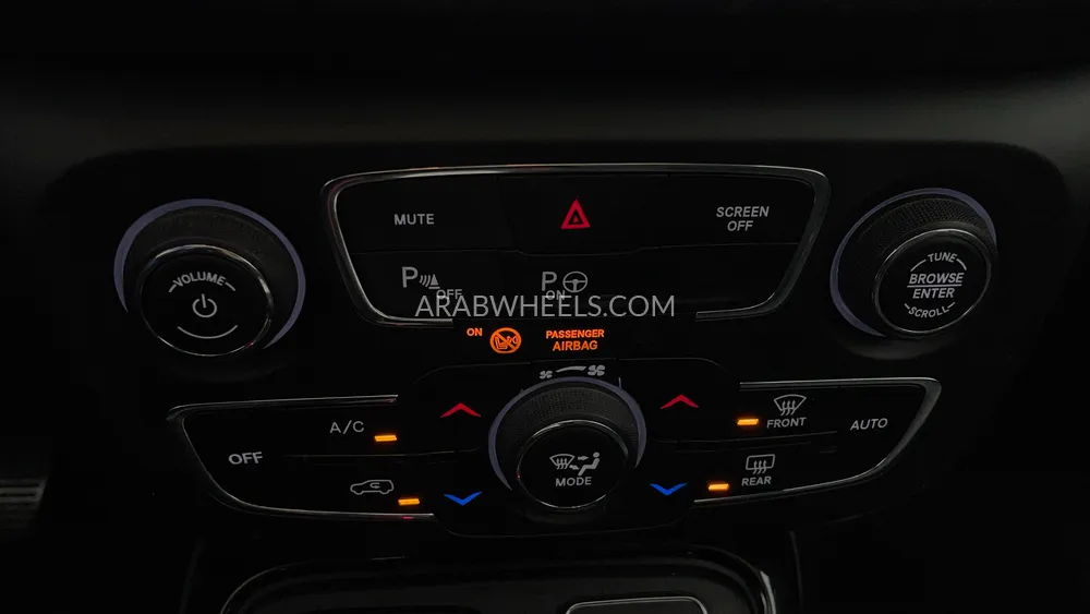 جيب كومباس 2020 for Sale in دبي Image-41