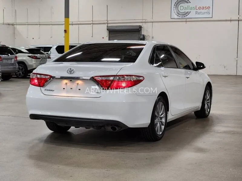 Toyota Camry 2017 for Sale in Abu Dhabi Image-4