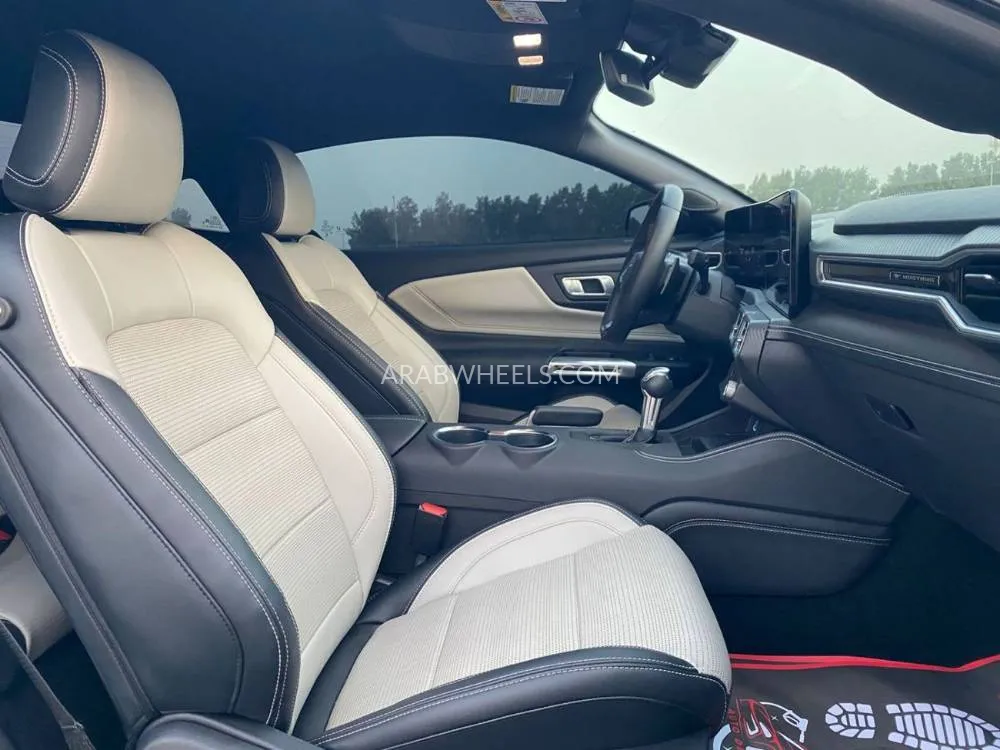 Ford Mustang 2024 for Sale in Sharjah Image-9