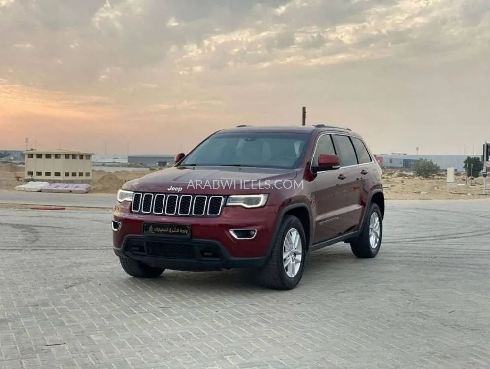 جيب شيروكي 2017 for Sale in الشارقة Image-2