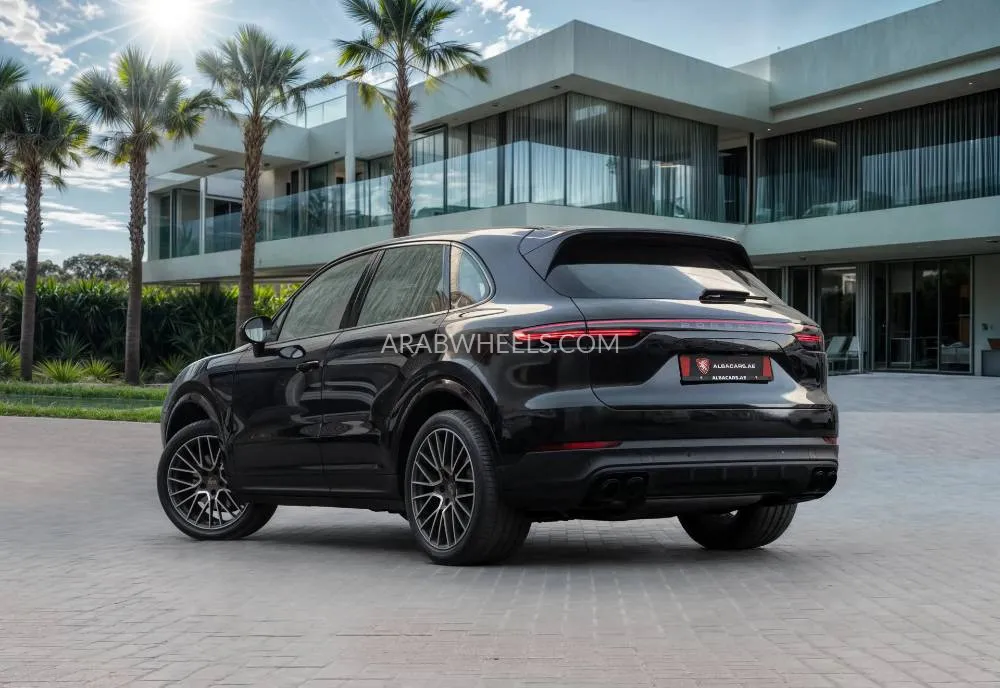 Porsche Cayenne 2019 for Sale in Dubai Image-5