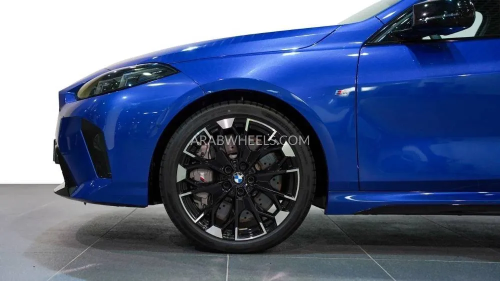 بي إم دبليو الفئة الأولى 2025 for Sale in أبو ظبي Image-17