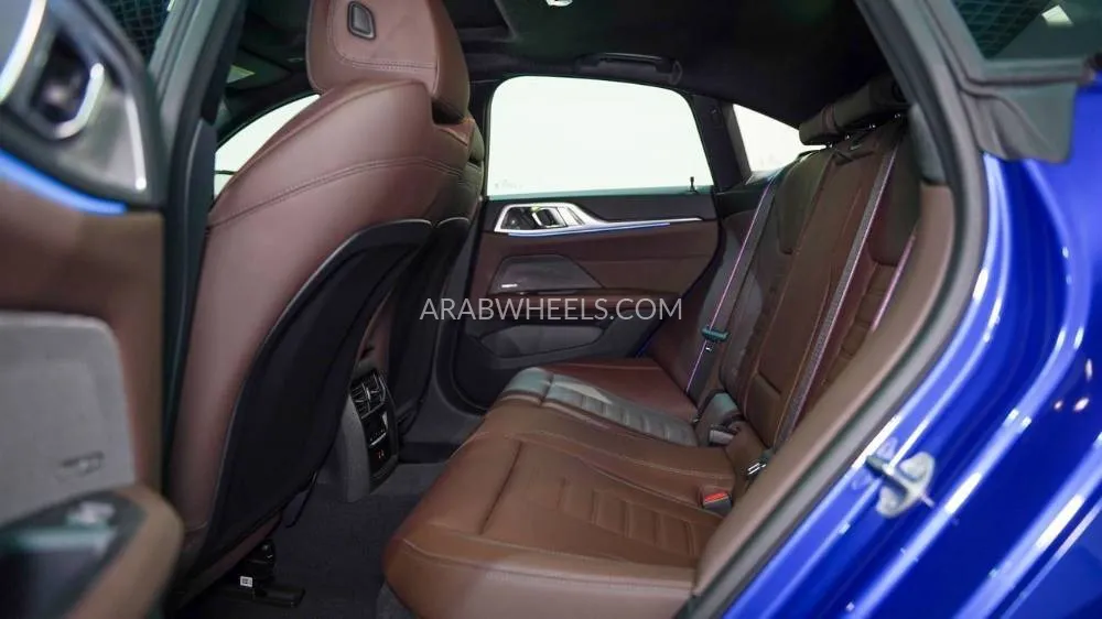 بي إم دبليو آي 4 2025 for Sale in أبو ظبي Image-14