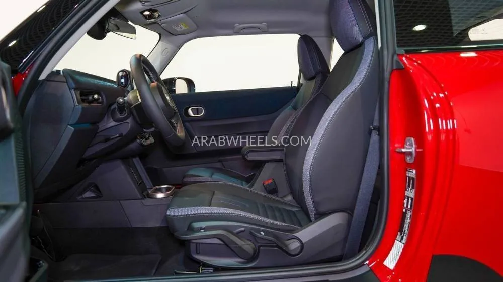 Mini Cooper 2025 for Sale in Abu Dhabi Image-13