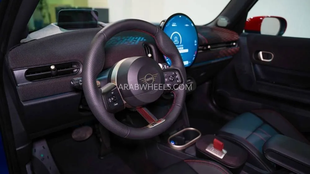 Mini Cooper 2025 for Sale in Abu Dhabi Image-4