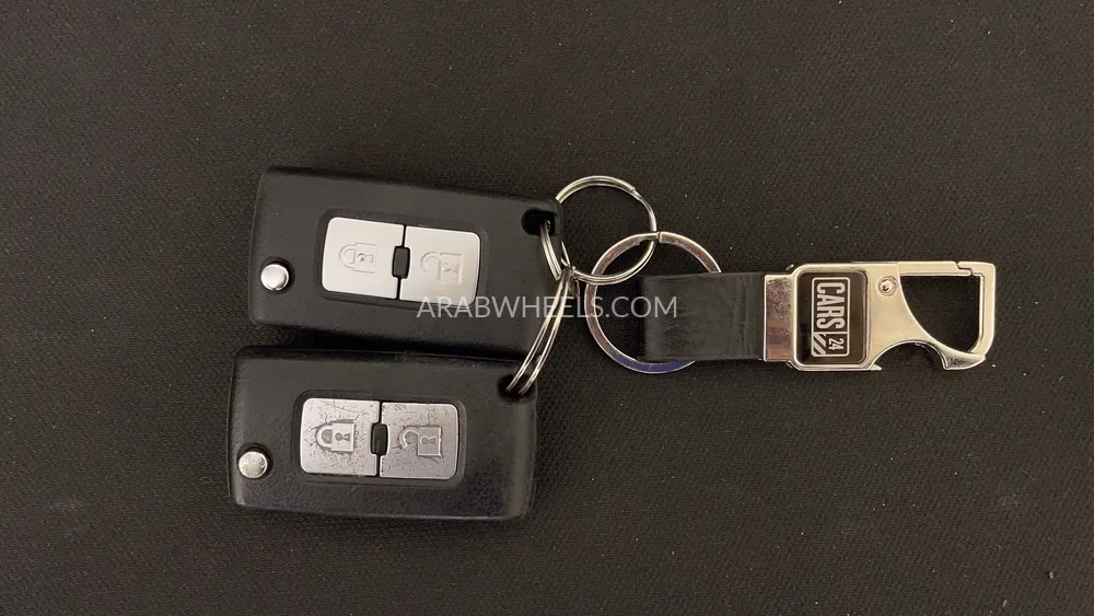 Mitsubishi Pajero 2016 for Sale in Dubai Image-25