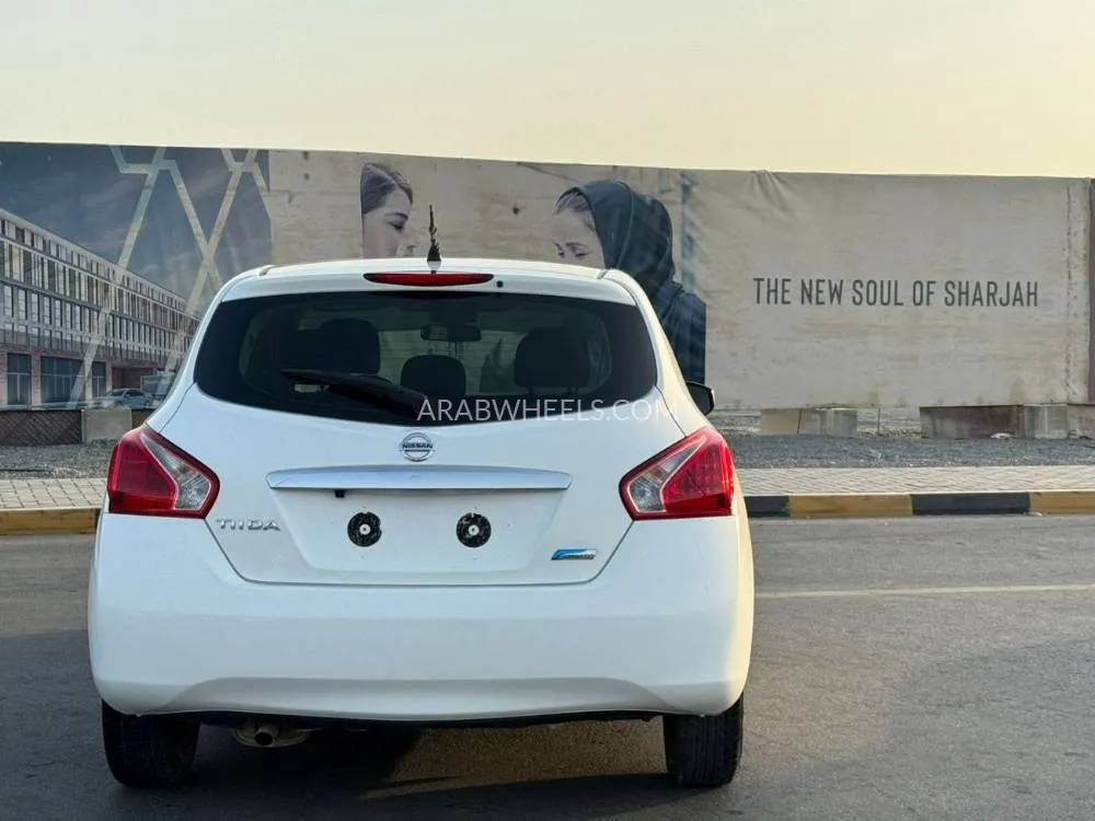 Nissan Tiida 2014 for Sale in Sharjah Image-15