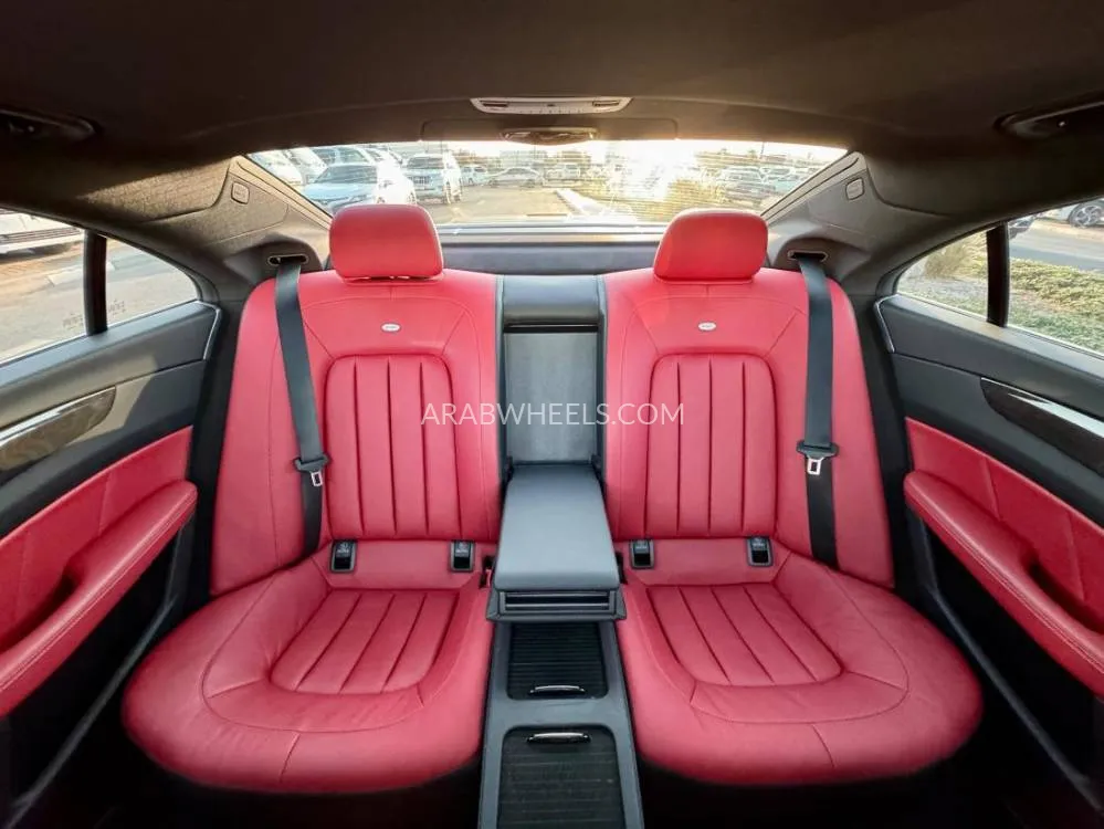 Mercedes Benz CLS Class 2012 for Sale in Dubai Image-12