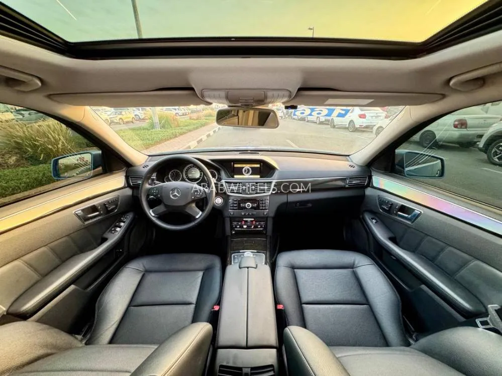 Mercedes Benz E Class 2010 for Sale in Dubai Image-11
