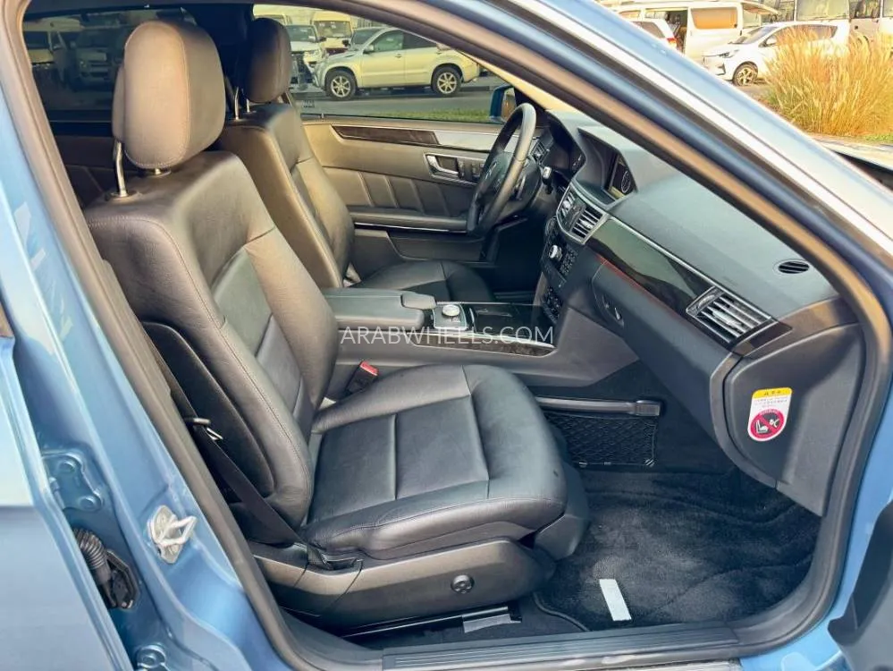Mercedes Benz E Class 2010 for Sale in Dubai Image-14