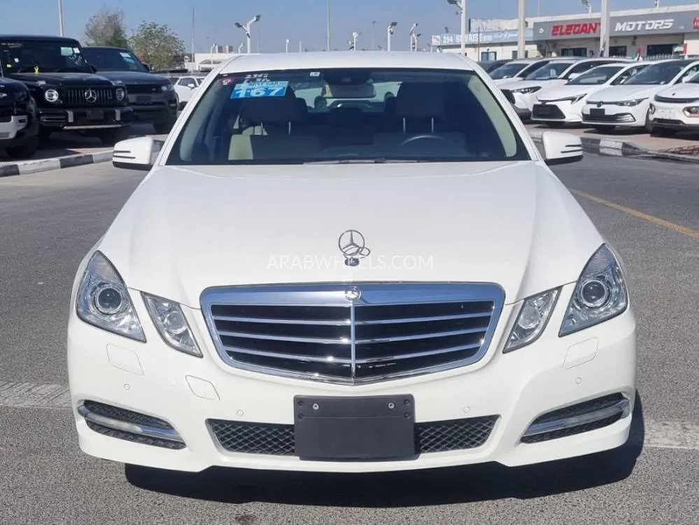 Mercedes Benz E Class 2011 for Sale in Dubai Image-2