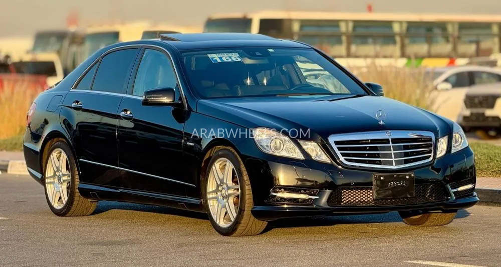 Mercedes Benz E Class 2012 for Sale in Dubai Image-2