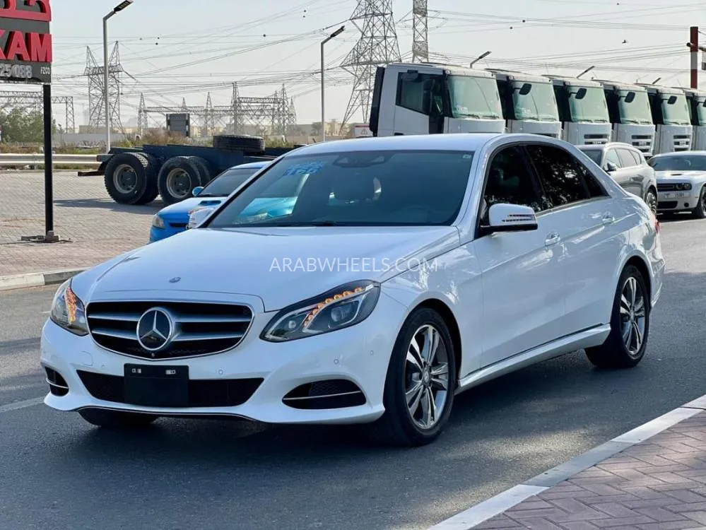 Mercedes Benz E Class 2015 for Sale in Dubai Image-4
