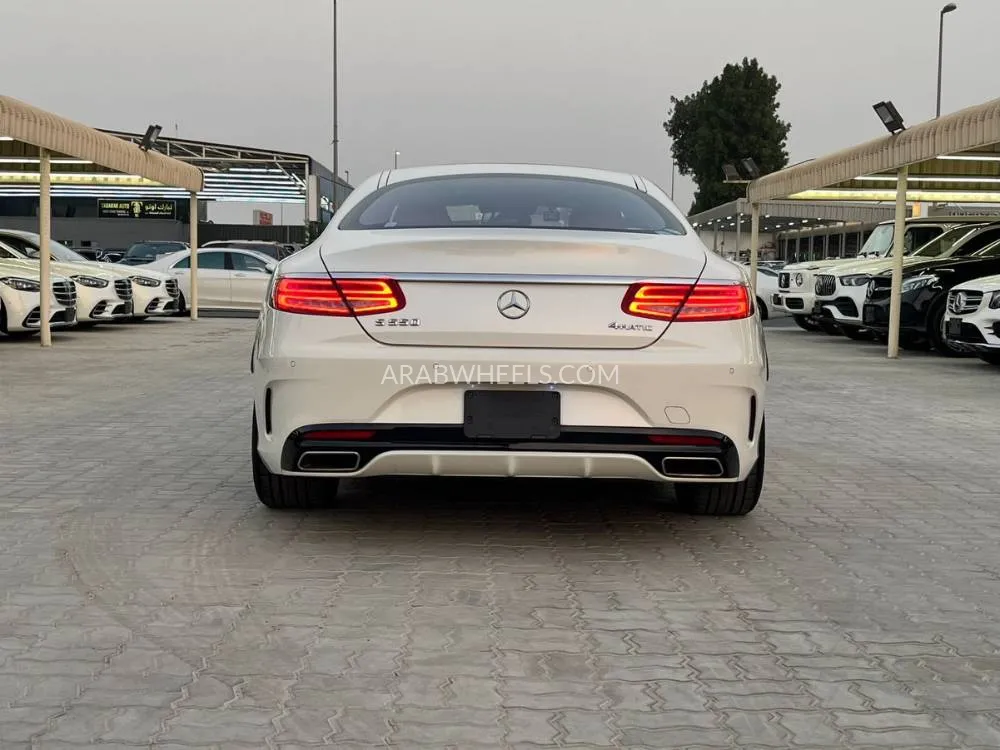 مرسيدس بنز كلاس S 2015 for Sale in عجمان Image-16
