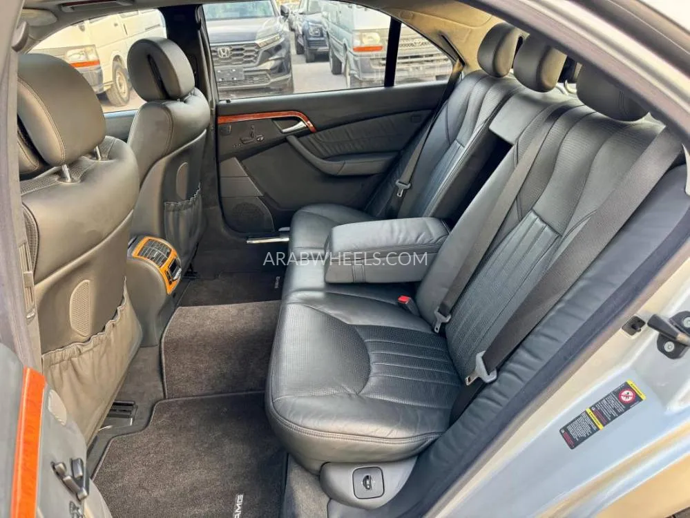 Mercedes Benz CLS Class 2003 for Sale in Dubai Image-10