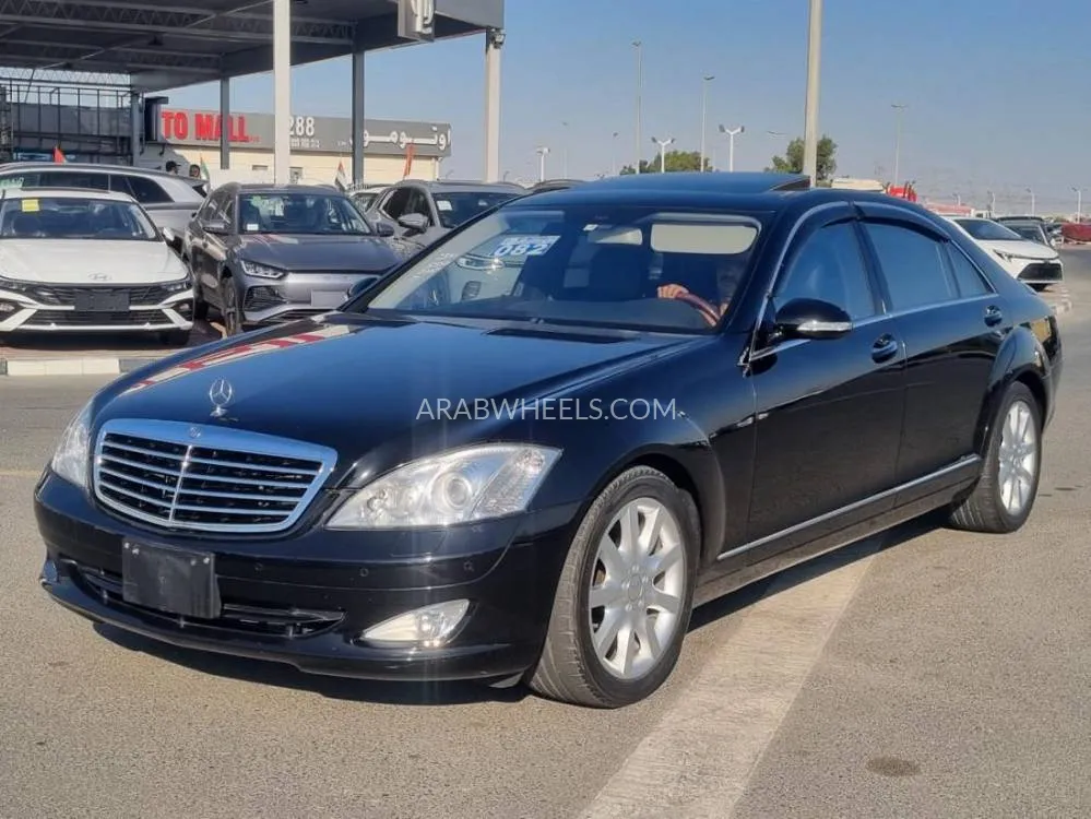 Mercedes Benz CLS Class 2007 for Sale in Dubai Image-4