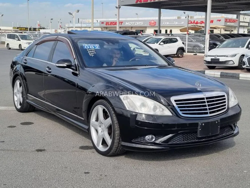 Mercedes Benz CLS Class 2007 for Sale in Dubai Image-2