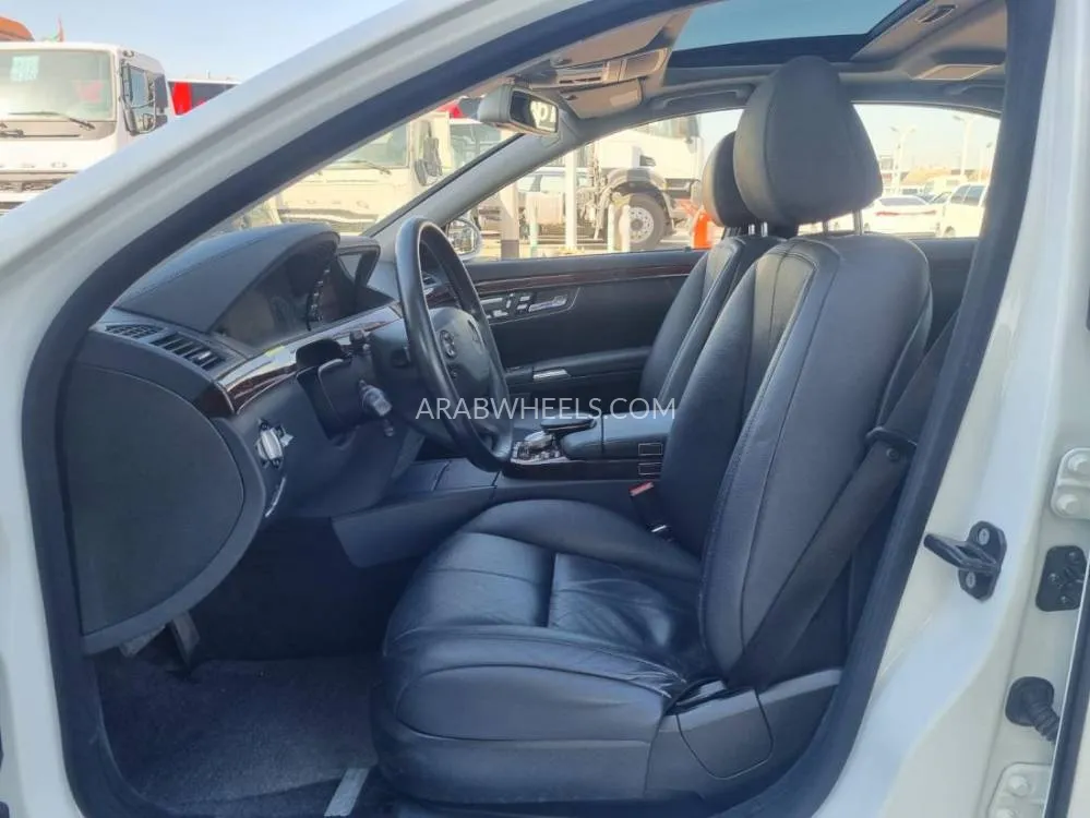Mercedes Benz CLS Class 2007 for Sale in Dubai Image-9