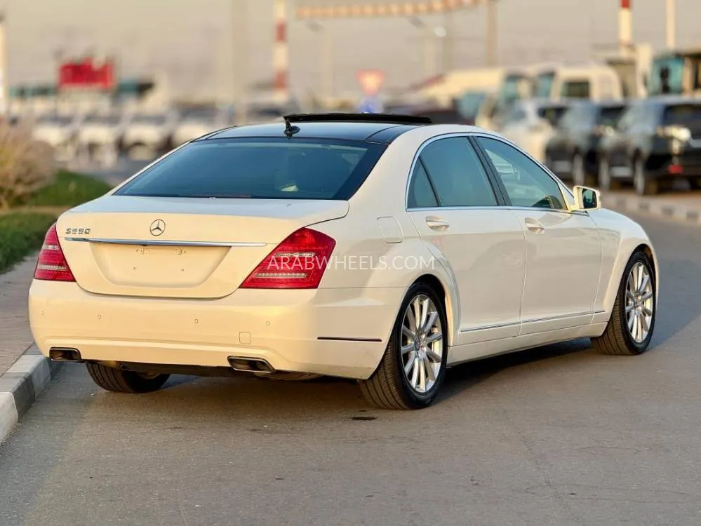 Mercedes Benz CLS Class 2011 for Sale in Dubai Image-7