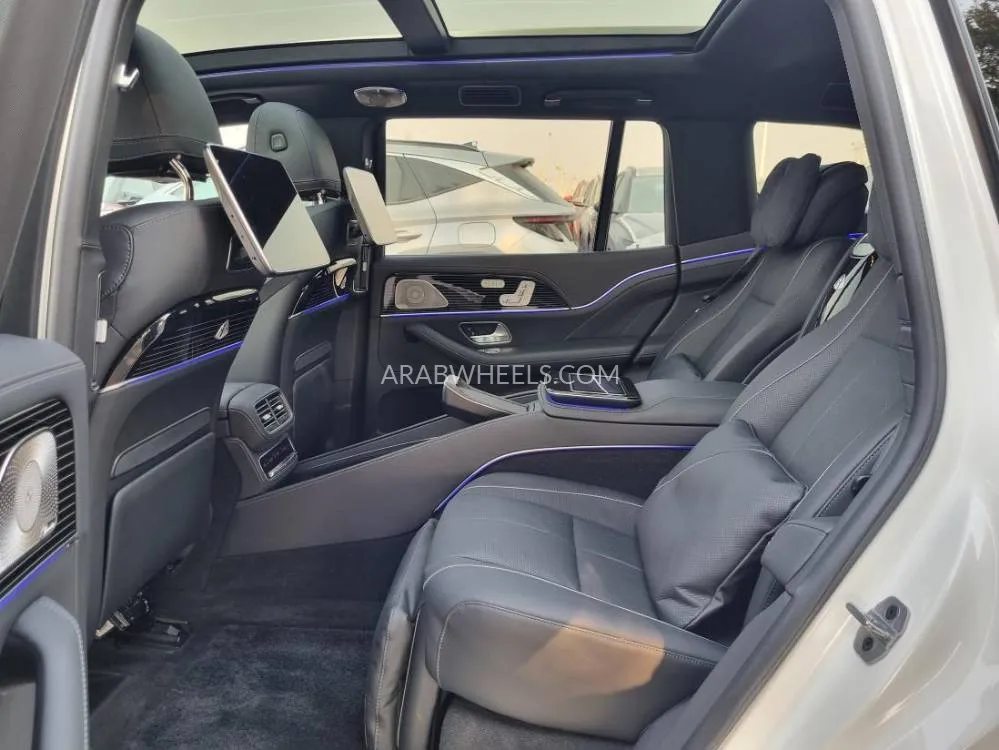 Mercedes Benz GLS 2022 for Sale in Dubai Image-11