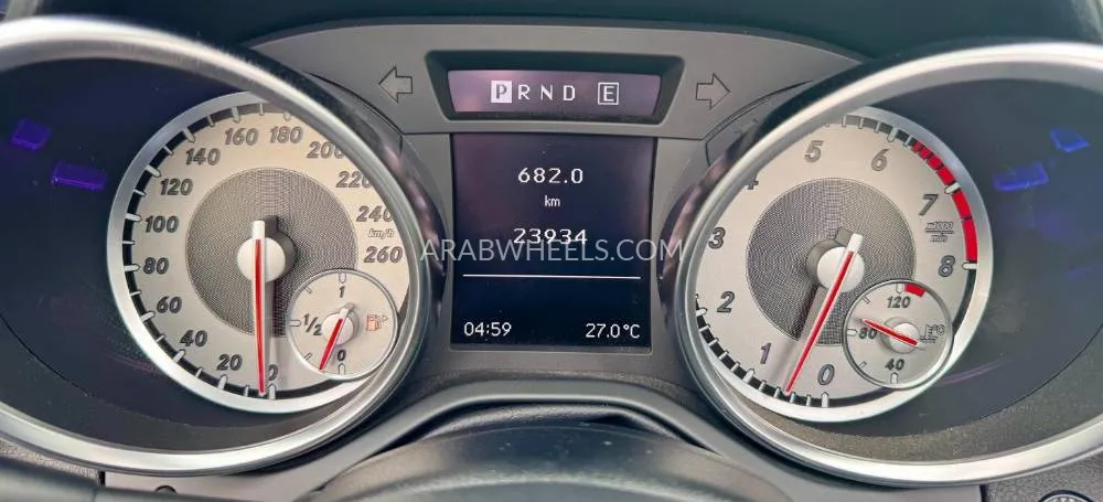 مرسيدس بنز SLK Class 2012 for Sale in دبي Image-13