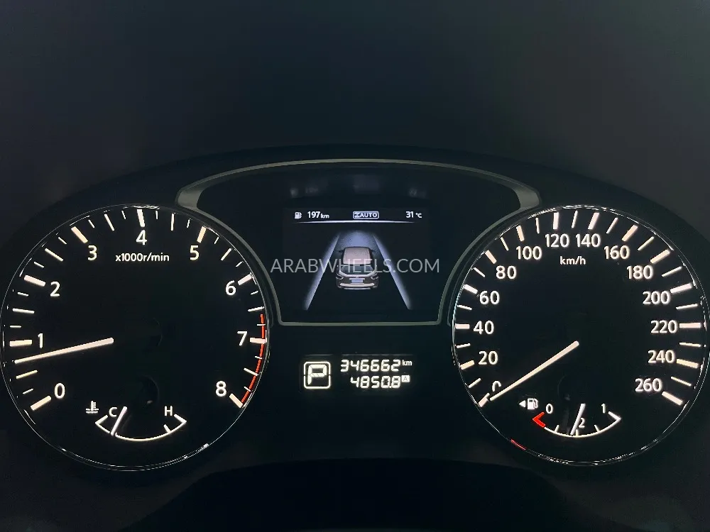 Nissan Pathfinder 2015 for Sale in Umm Al Quwain Image-15