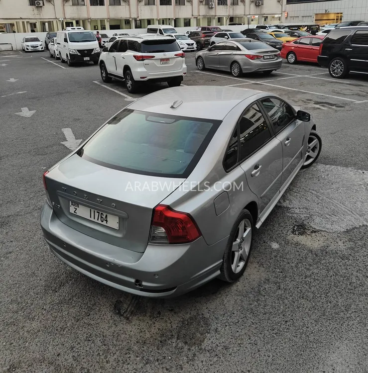 Volvo S40 2009 for Sale in Dubai Image-4