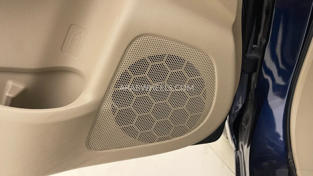 Suzuki Ciaz 2023 for Sale in Dubai Image-21