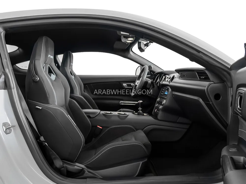 Ford Mustang 2016 for Sale in Dubai Image-8