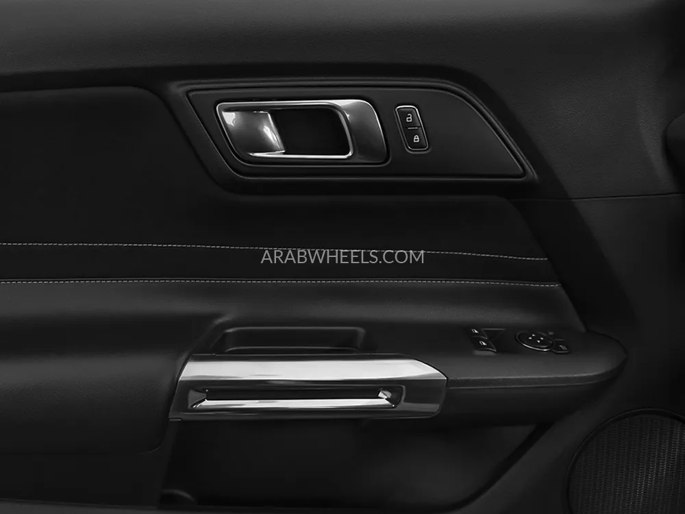 Ford Mustang 2016 for Sale in Dubai Image-11