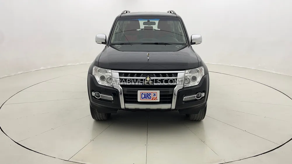 Mitsubishi Pajero 2020 for Sale in Dubai Image-8