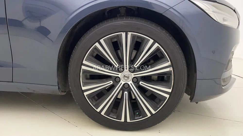 Volvo S90 2023 for Sale in Dubai Image-10