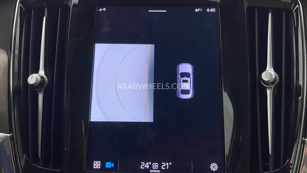 Volvo S90 2023 for Sale in Dubai Image-18