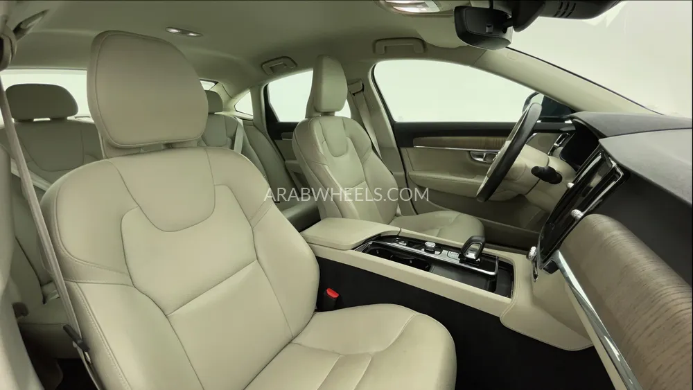 Volvo S90 2023 for Sale in Dubai Image-27