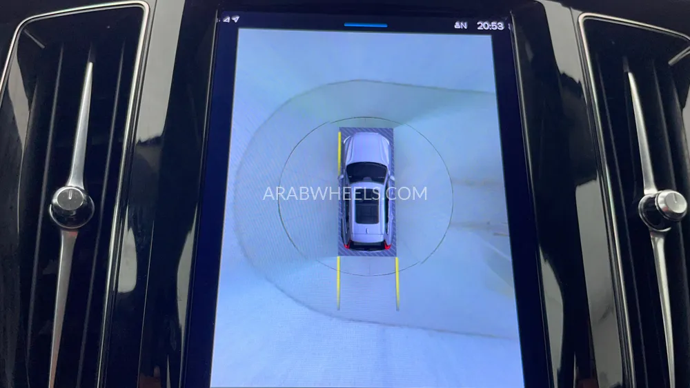 Volvo XC60 2023 for Sale in Dubai Image-16