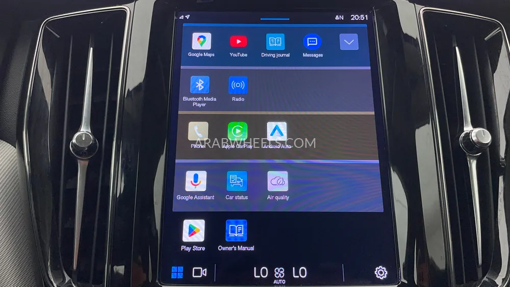 Volvo XC60 2023 for Sale in Dubai Image-36